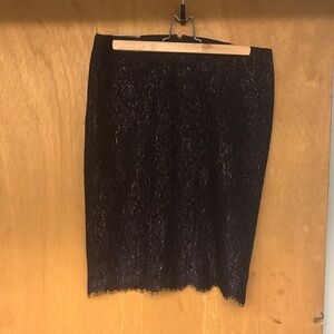 NWT Banana Republic Black and Gold Accent Lace Pencil Skirt